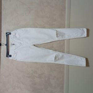 Forever 21 White Distressed Skinny Size 25